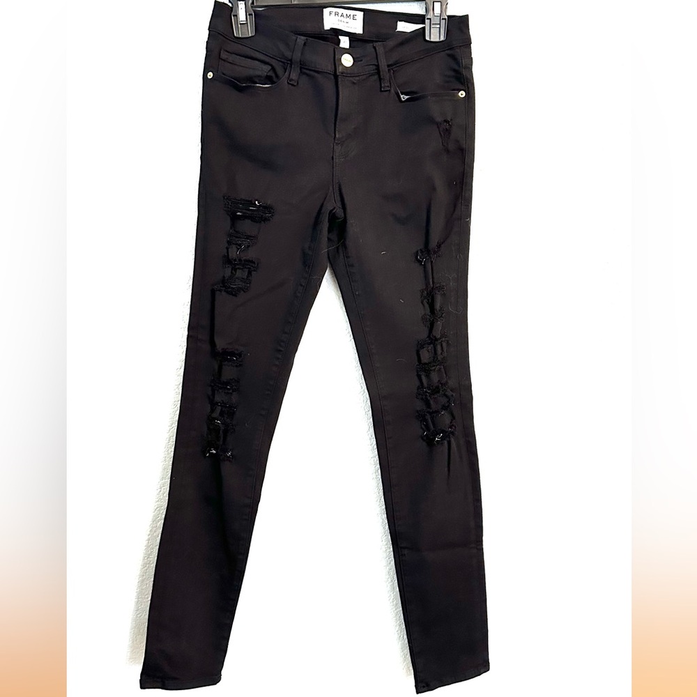 FRAME | Brand New Black Distressed Frame Le Skinny de Jeanne jeans